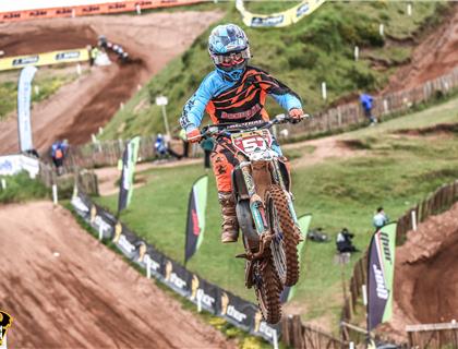 Outstanding Desertmartin racing at the Thor British Youth National Championship halfway point