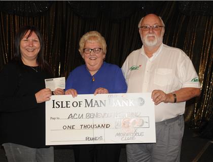 Manx Motor Cycle Club Make Donation to ACU Benevolent Fund