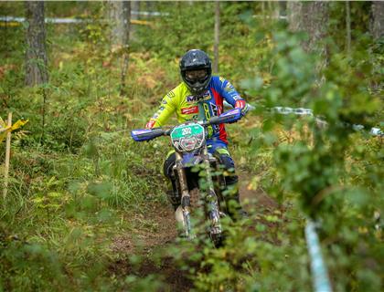 Etchells Claims European Championship