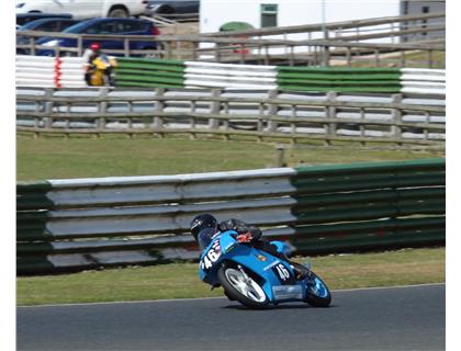 2 Wins and a Lap Record For Steve Lawton