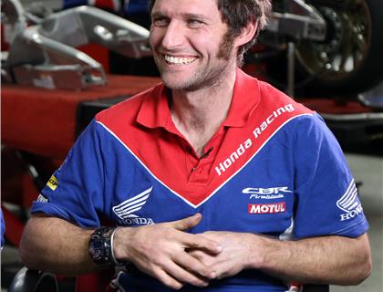 Honda Brings The Honda Six To Castle Combe Circuit With Guy Martin