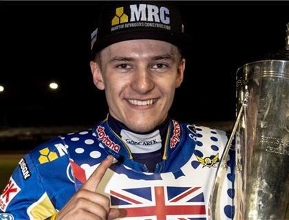 Lambert and Bewley Secure places in World Under 21 Championship Final