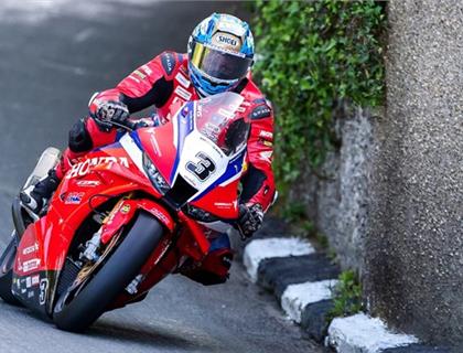 HARRISON ON LAP RECORD FORM BEFORE SENIOR TT STOPPED