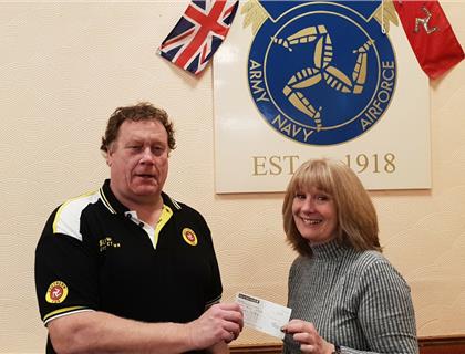 Southern 100 Racing Raise Money for Poppy Fund