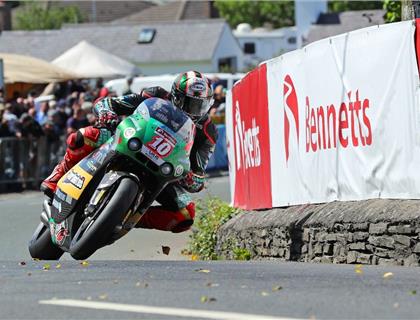 Peter Hickman Wins Bennetts Supertwin TT Race