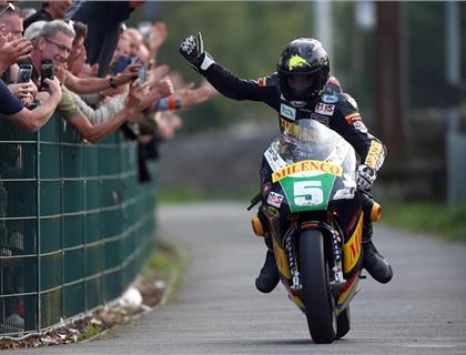 Anstey Wins Emotional Dunlop Lightweight Classic TT Race