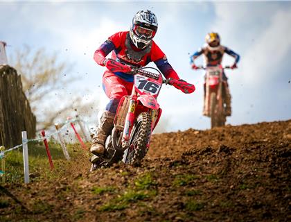 Grimshaw On Top At Wakes!