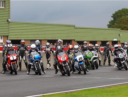 Donington Park to host Endurance Legends in 2017