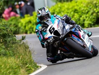 Dunlop Tops the Leaderboard in Final Qualifying Session of TT 2025