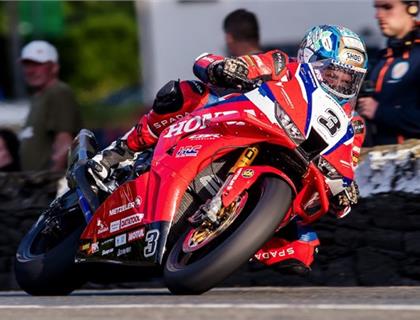 DEAN HARRISON SETS FASTEST EVER OPENING QUALIFYING LAP AT TT 2026