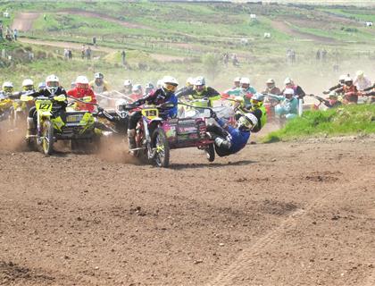 Brown & Wilkinson go at it at Dean Moor! 2021 ACU British Sidecarcross Championship