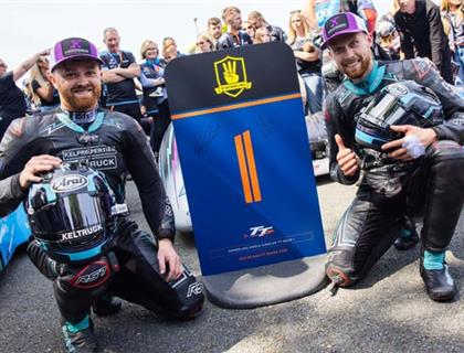 Crowes Claim 3rd Victory With New 121mph Lap Record