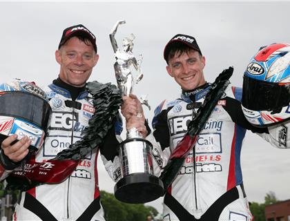 Birchalls blitz lap and race records on way to victory in Locate.im Sidecar TT Race 1