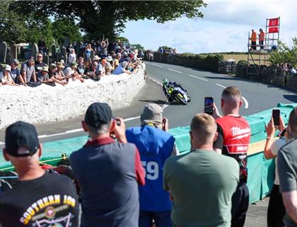 Southern 100 goes global with first live broadcast thanks to King of the Roads