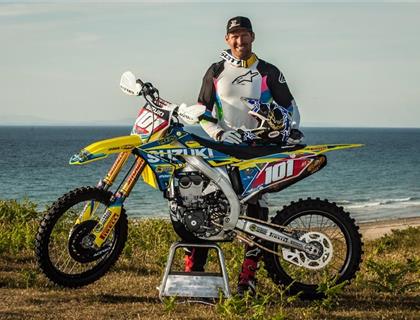David Knight MBE to take on HydroGarden Weston Beach Race with the SR75 Suzuki Team