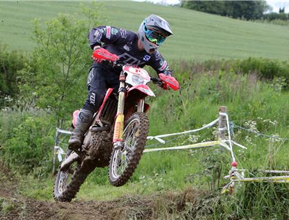 Alex Snow Wins Opening Weekend of the ACU British Sprint Enduro Championship