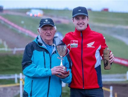 Conrad Mewse wins the 2025 Rhayader Evening Motocross – Race Report & Results