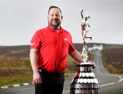 Milwaukee Signs Senior TT Sponsorship Deal