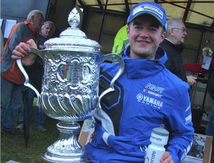 Shipton Wins Patchquick Trophy for Second Time