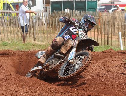 Skuse Takes Over Championship Lead