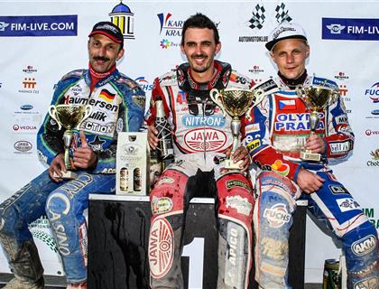 Appleton Wins World Long Track Qualifier as Wright Claims Spot as Well