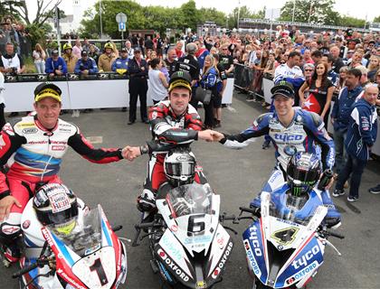 Dunlop smokes records in Senior TT