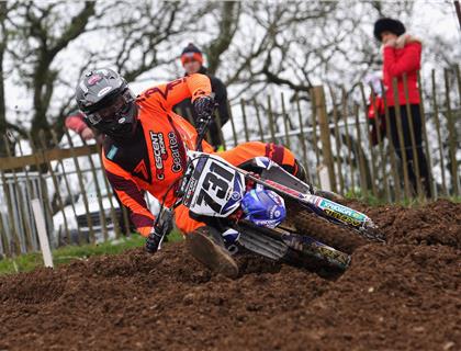 Shipton Takes Wildcard Entry for Premier Championship at Whiteway Barton