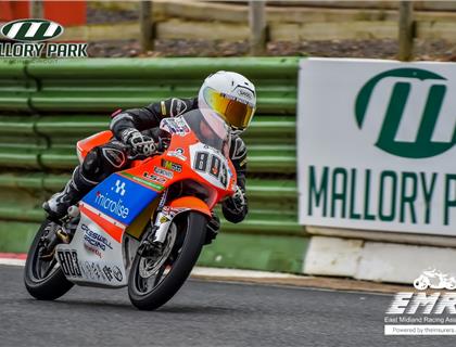 Bank Holiday Motorcycle Racing at Mallory Park with EMRA