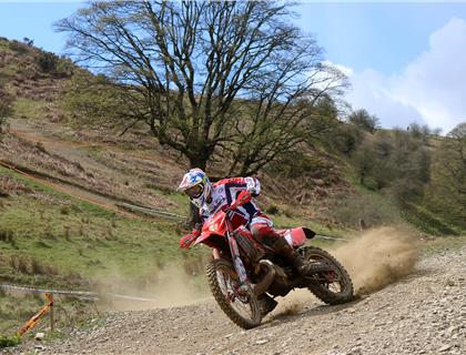 Holcombe Claims Double at Rounds 3 and 4 of the ACU GBXC British Sprint Championship at H2O