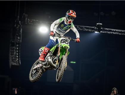 World Superbike Legend Jonathan Rea Puts in The Laps at Arenacross