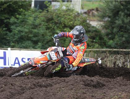 Kellett Dominant at Penultimate Round of Premier