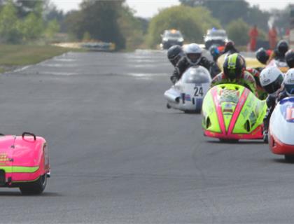 FSRA Preinjection Sidecars Mallory Park on September 19/20