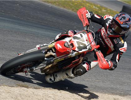 Murray and Todd Clinch Wins at Round Four of the ACU British Supermoto Championship