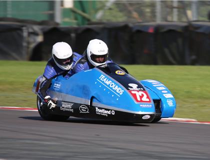 ACU/FSRA British F2 Sidecar Championship Heads to Cadwell Park This Weekend