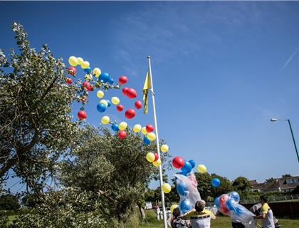 Balloons Released & Ashes Scattered for Ian Bell