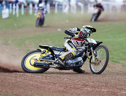 The stars are to set to shine in Owlesbury! Grasstrack Banters “Bantasia 2” – Preview