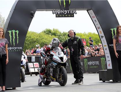 Dunlop Obliterates Lap and Race Records In Sensational RST Superbike TT Race