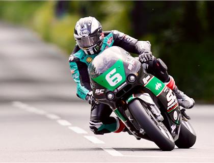 Dunlop Sets the Pace in Opening Qualifying Session